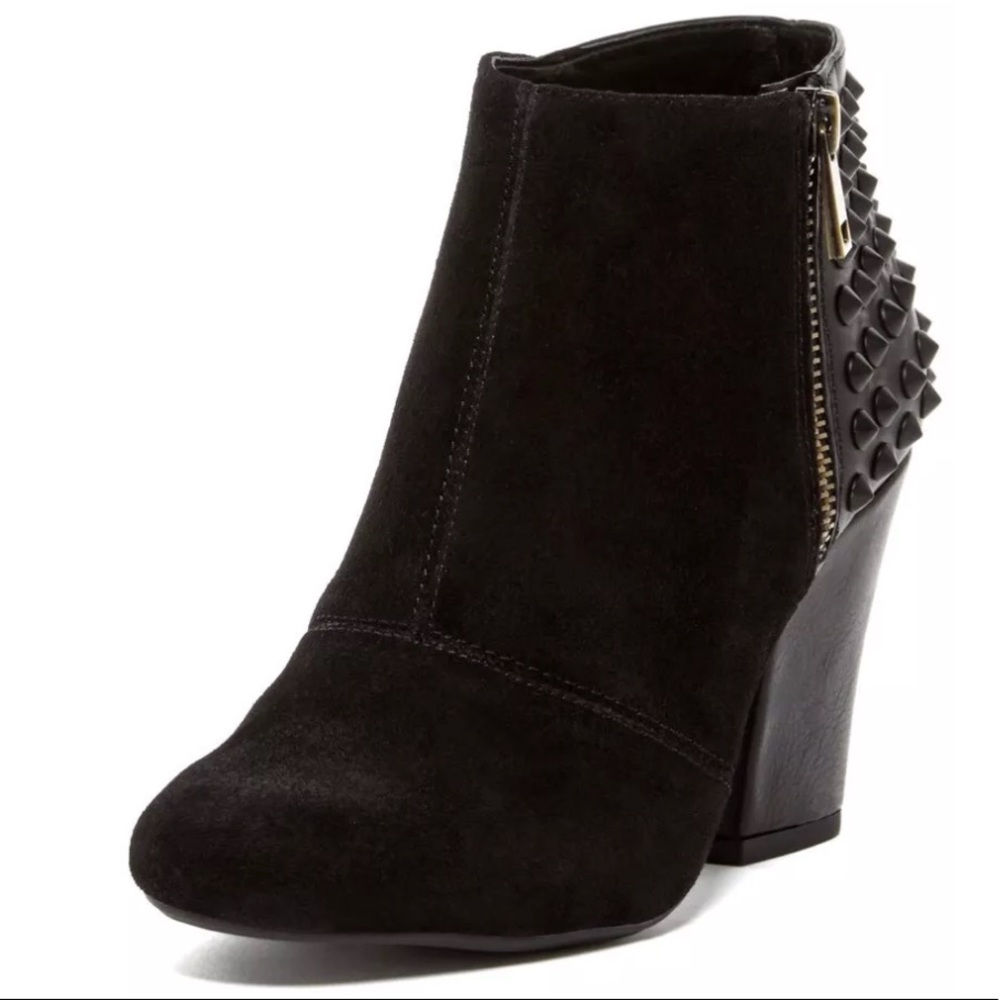 JESSICA SIMPSON CASINO SUEDE ANKLE BOOTIES sz 6.5 - Picture 2 of 8